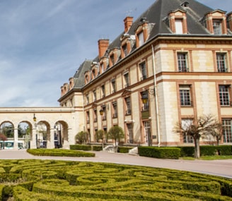 Real Estate Real Estate